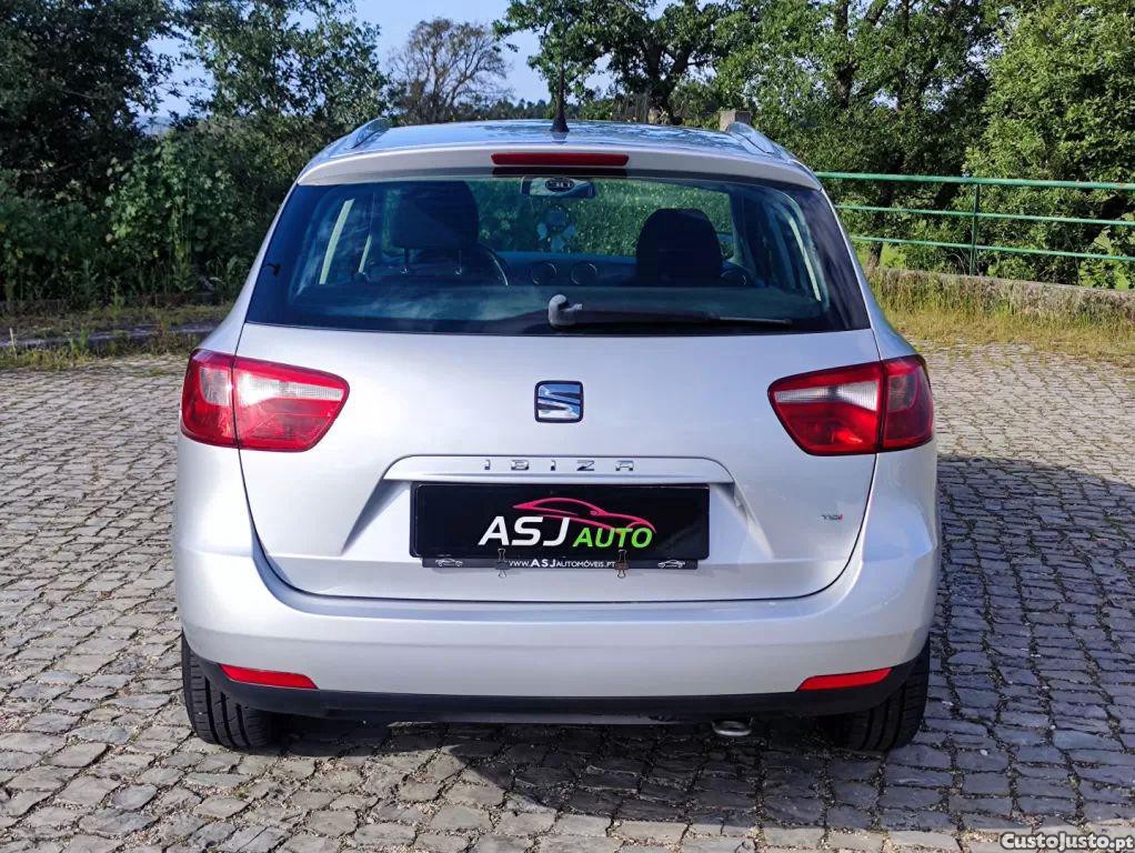 SEAT Ibiza 1.2 tdi reference — fotografia 12