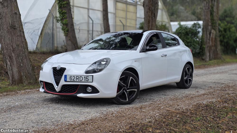 Alfa Romeo Giulietta 1.6 JTDm — fotografia 14