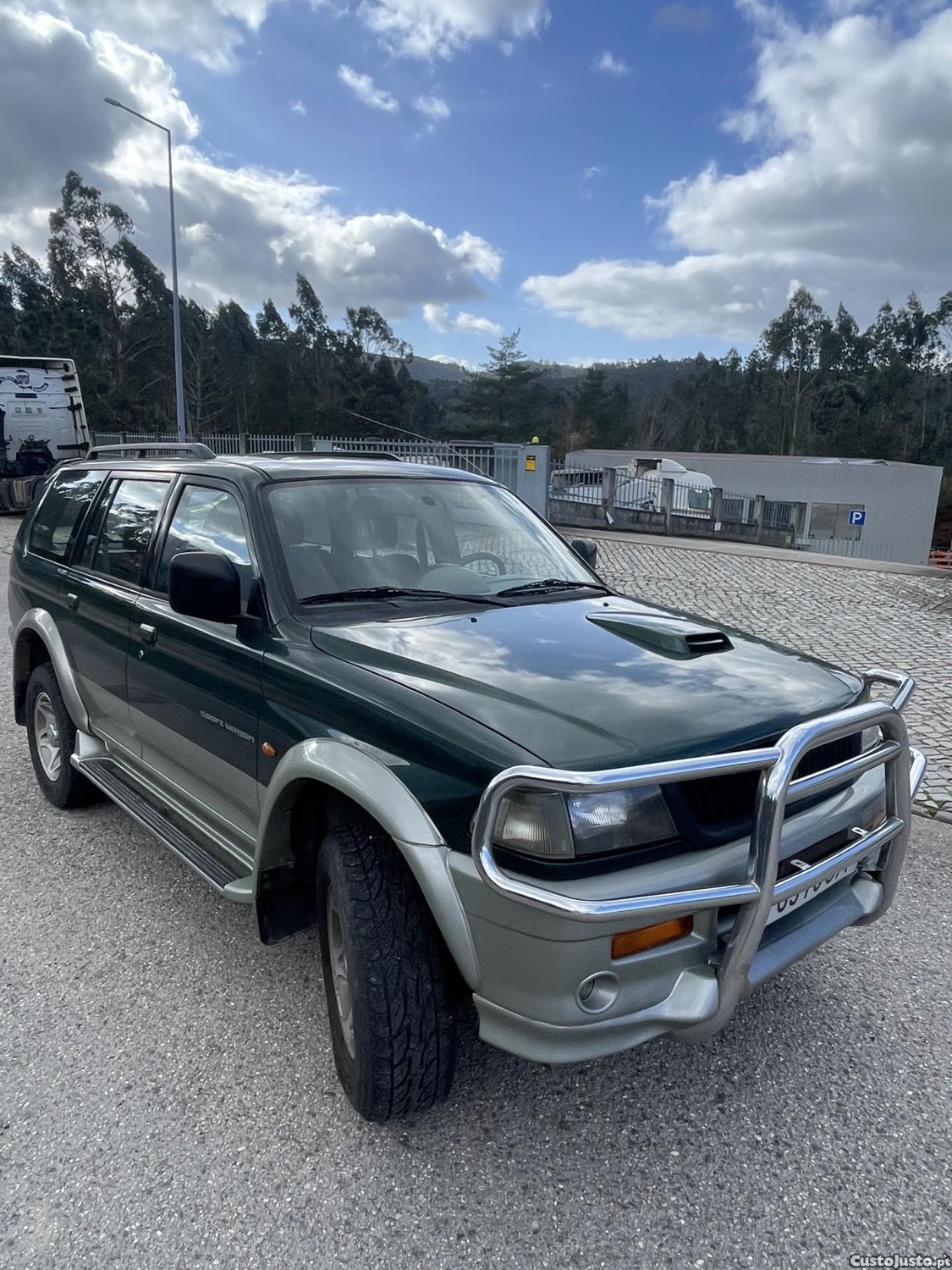Mitsubishi Pajero Sport - 99 foto 2