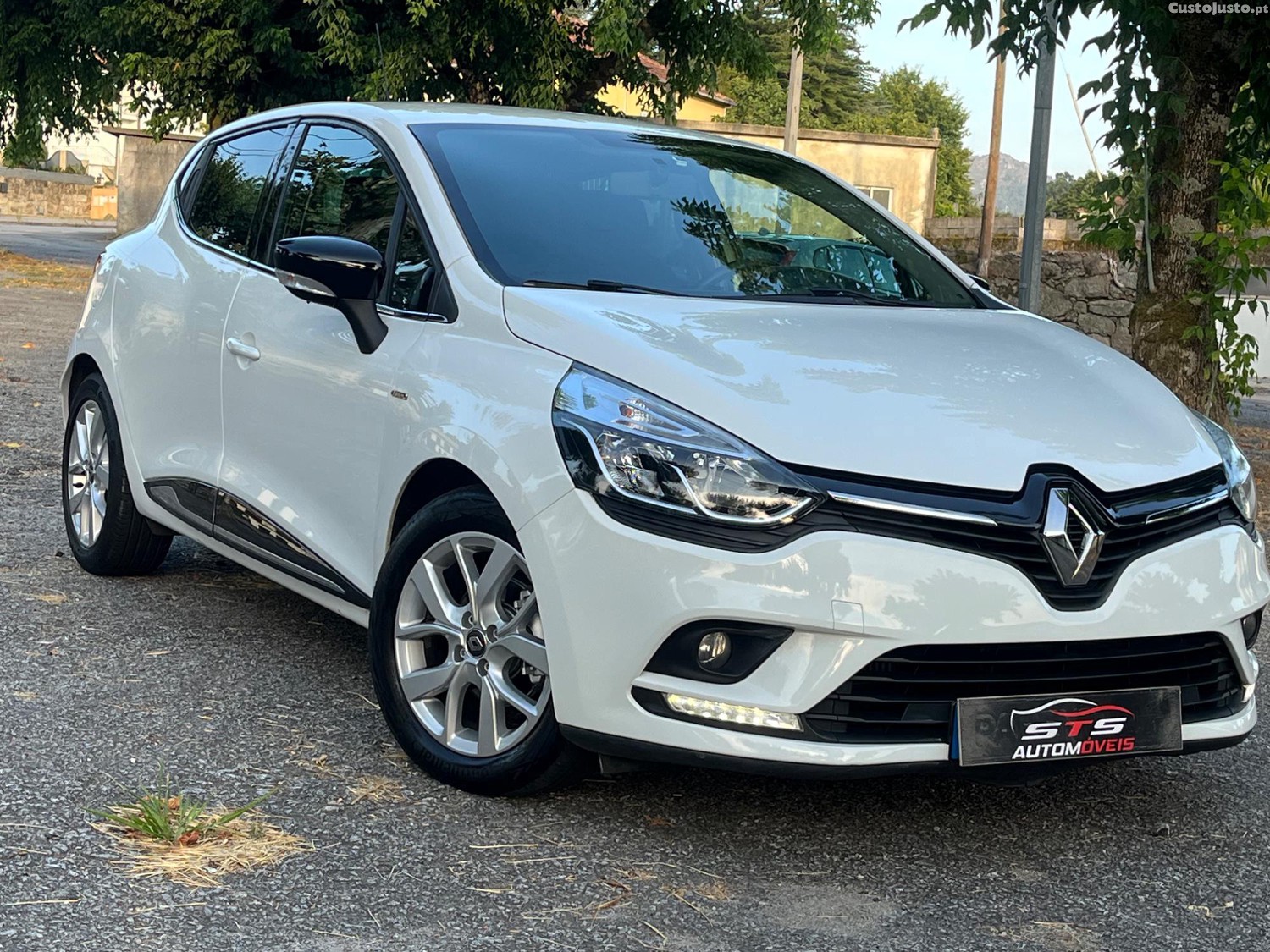 Renault Clio 1.5 DCI Limited Edition — fotografia 11
