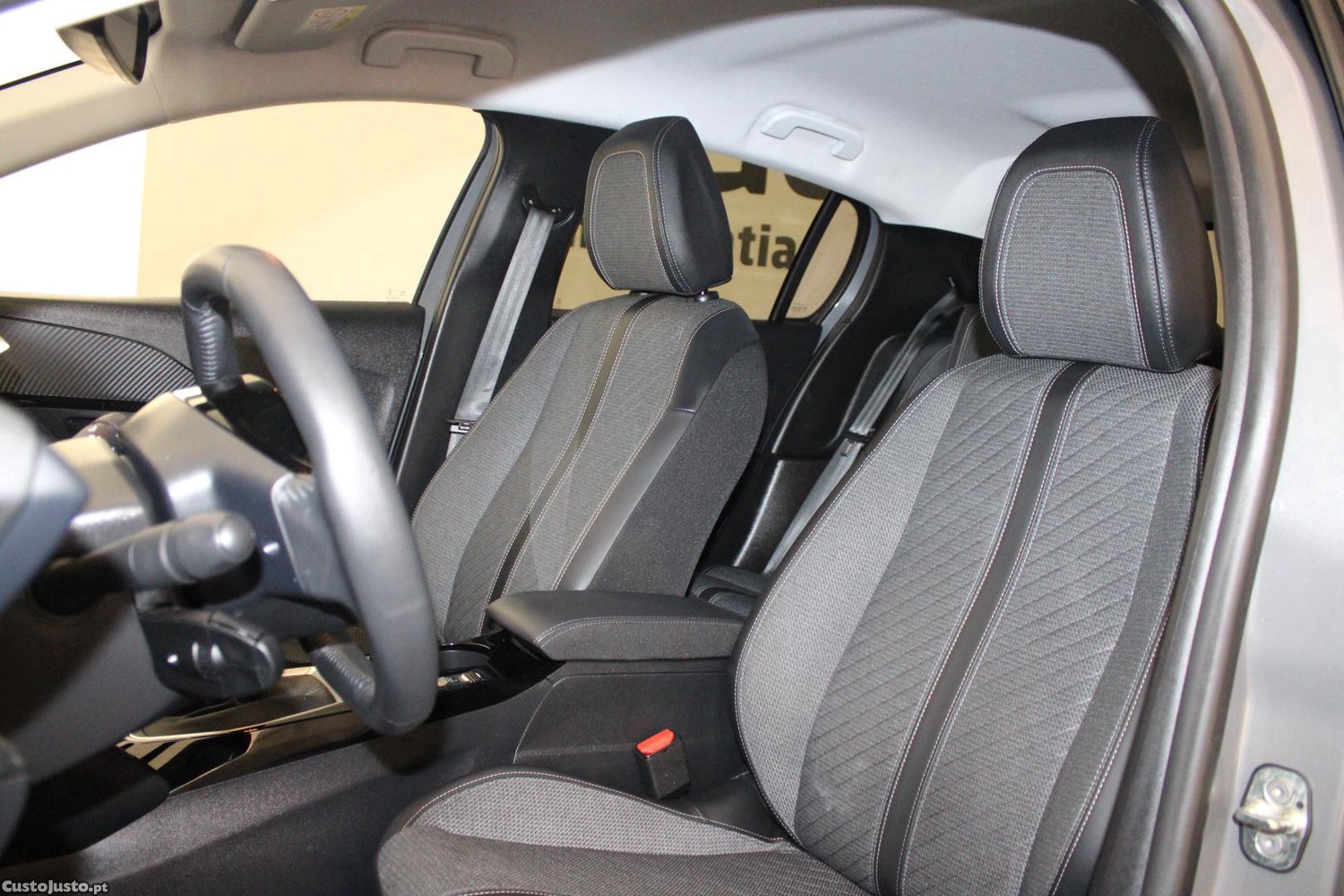 Peugeot 208 1.2 PURETECH ALLURE 100CV — fotografia 5