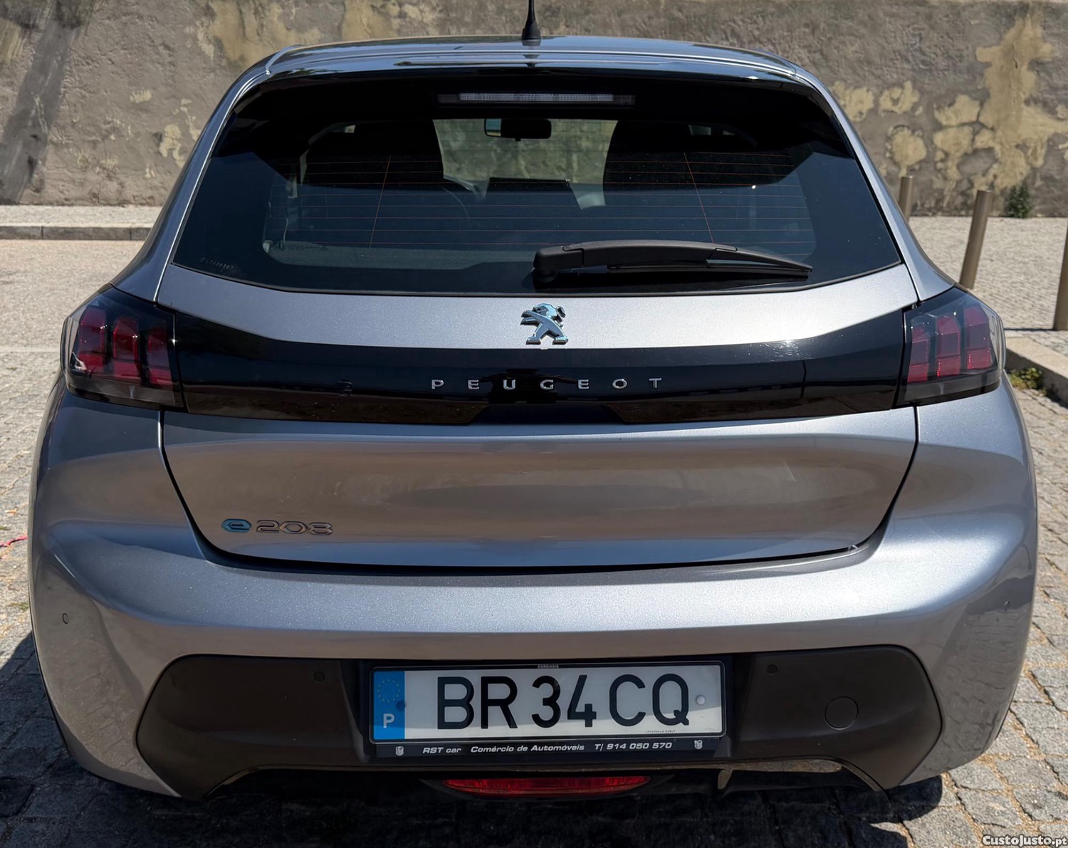 Peugeot e-208 51KWhActive Pack 136cv — fotografia 5