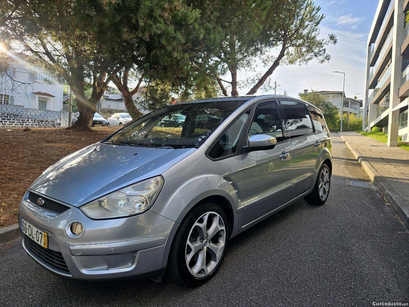 Ford S-Max 2.0 — fotografia 7