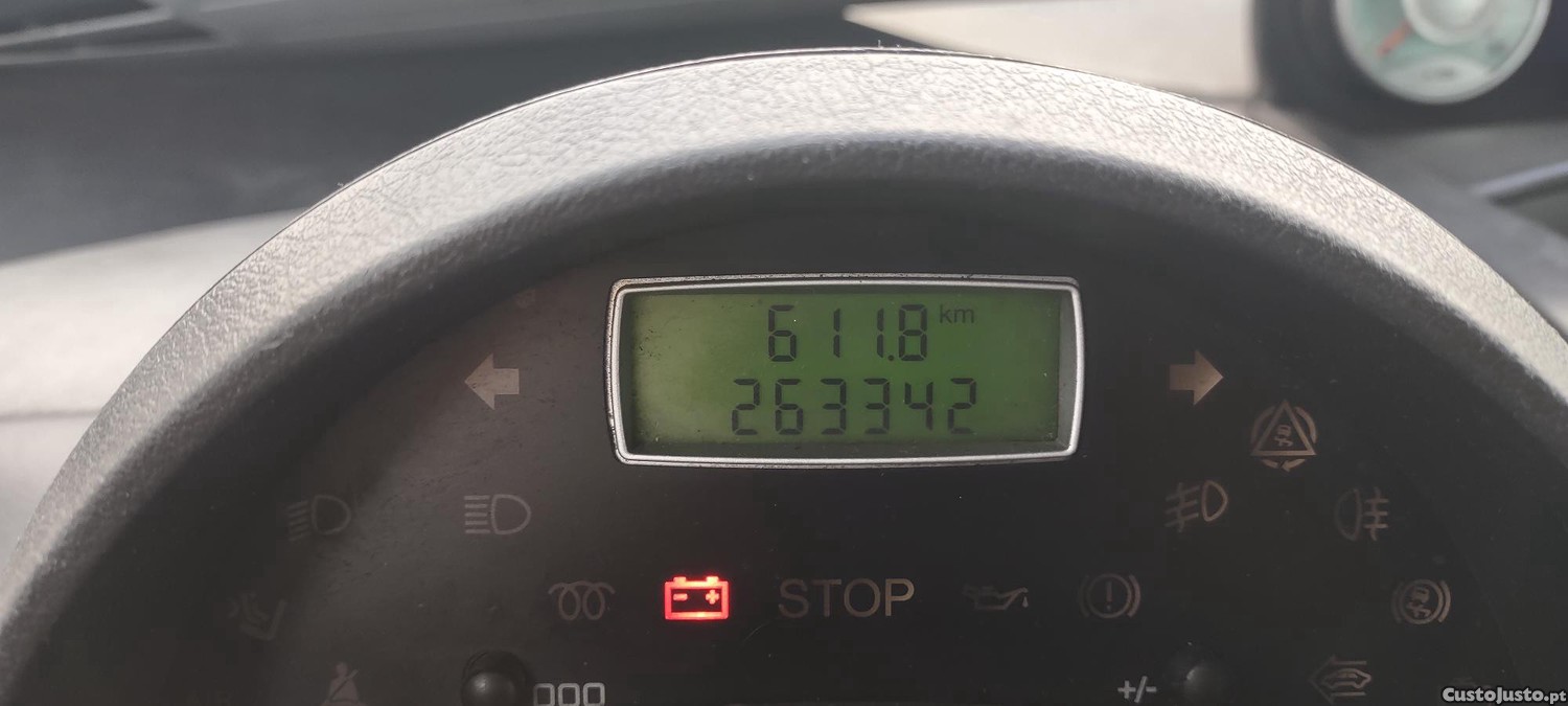 Peugeot 807 Disel — fotografia 2