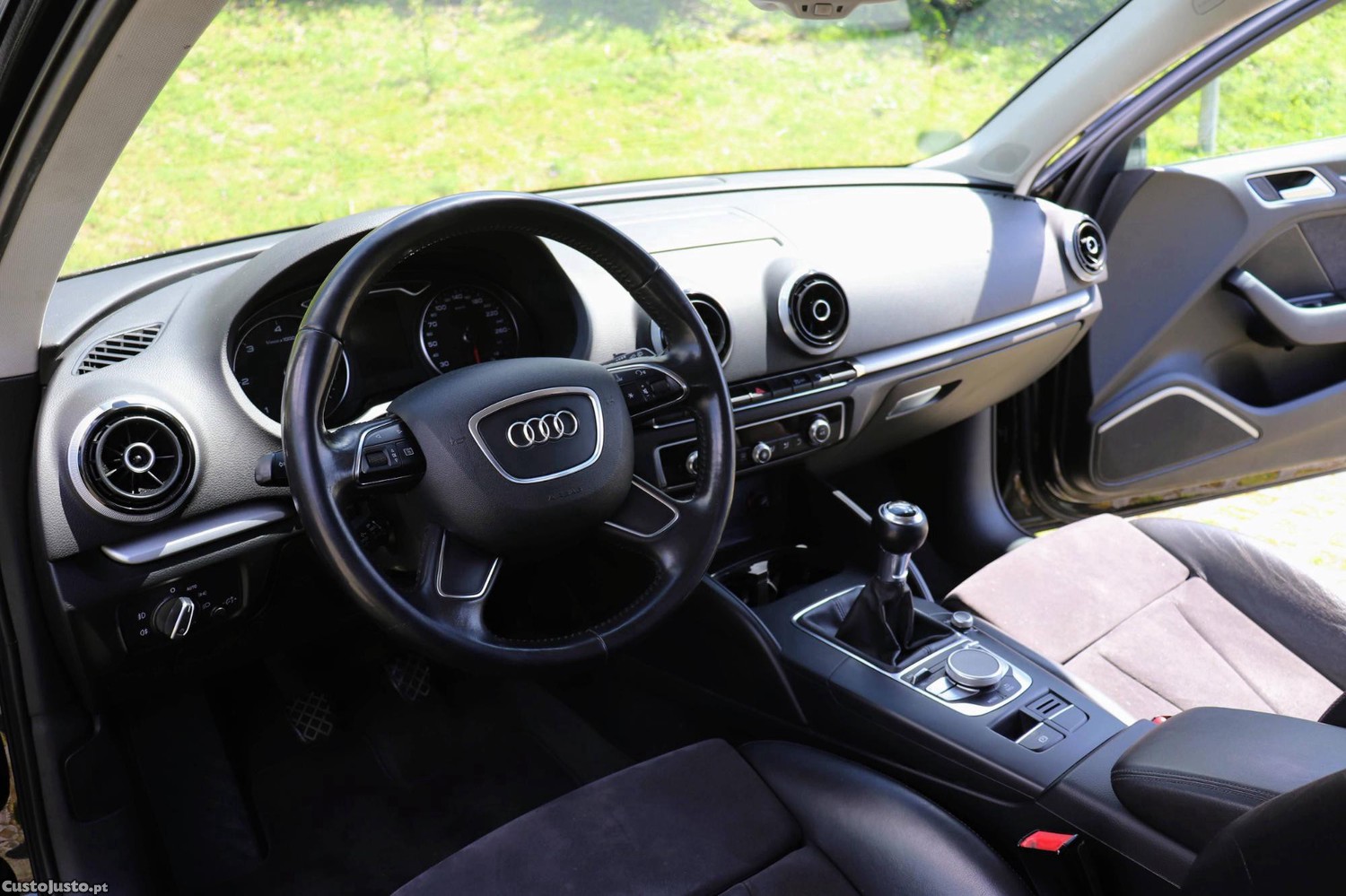 Audi A3 1.6 TDI 110CV — fotografia 3
