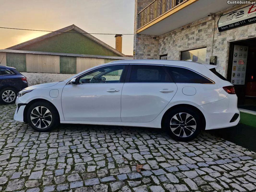 Kia Pregio 1.6 gdi phev drive 6dct — fotografia 28