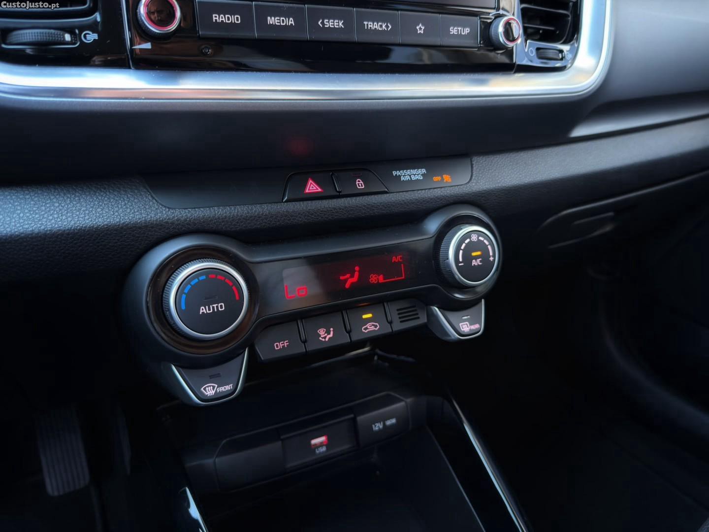 Kia Stonic 1.0 T-GDI Drive — fotografia 8