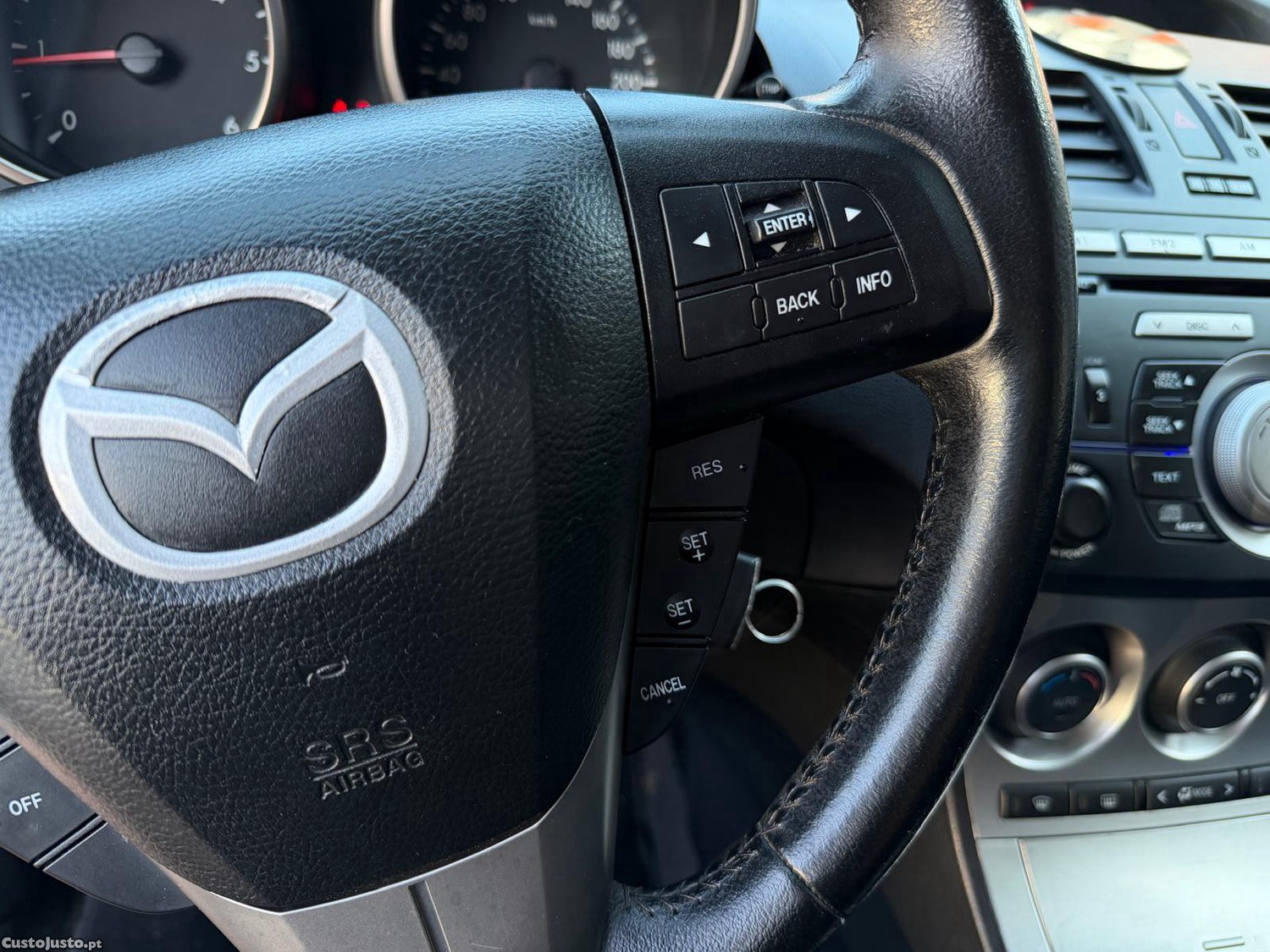 Mazda 3 MZ-CD 1.6 Exclusive — fotografia 4