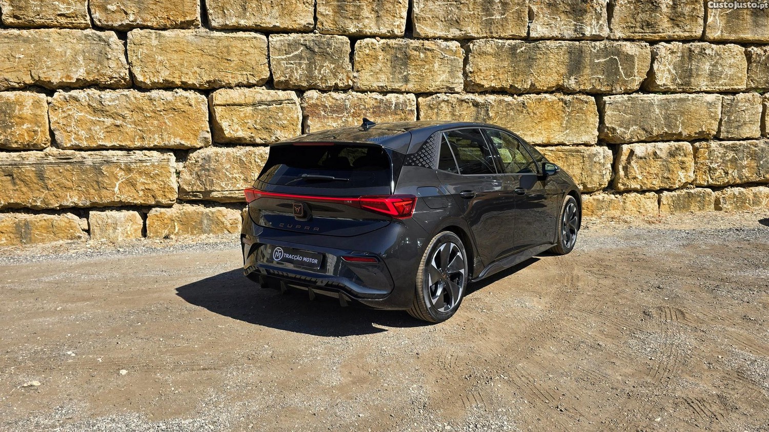 CUPRA Born 79 kWh e-Boost VZ — fotografia 29