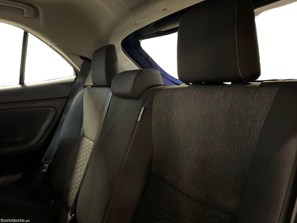 Toyota Yaris Cross 1.5 HDF Comfort Plus — fotografia 8
