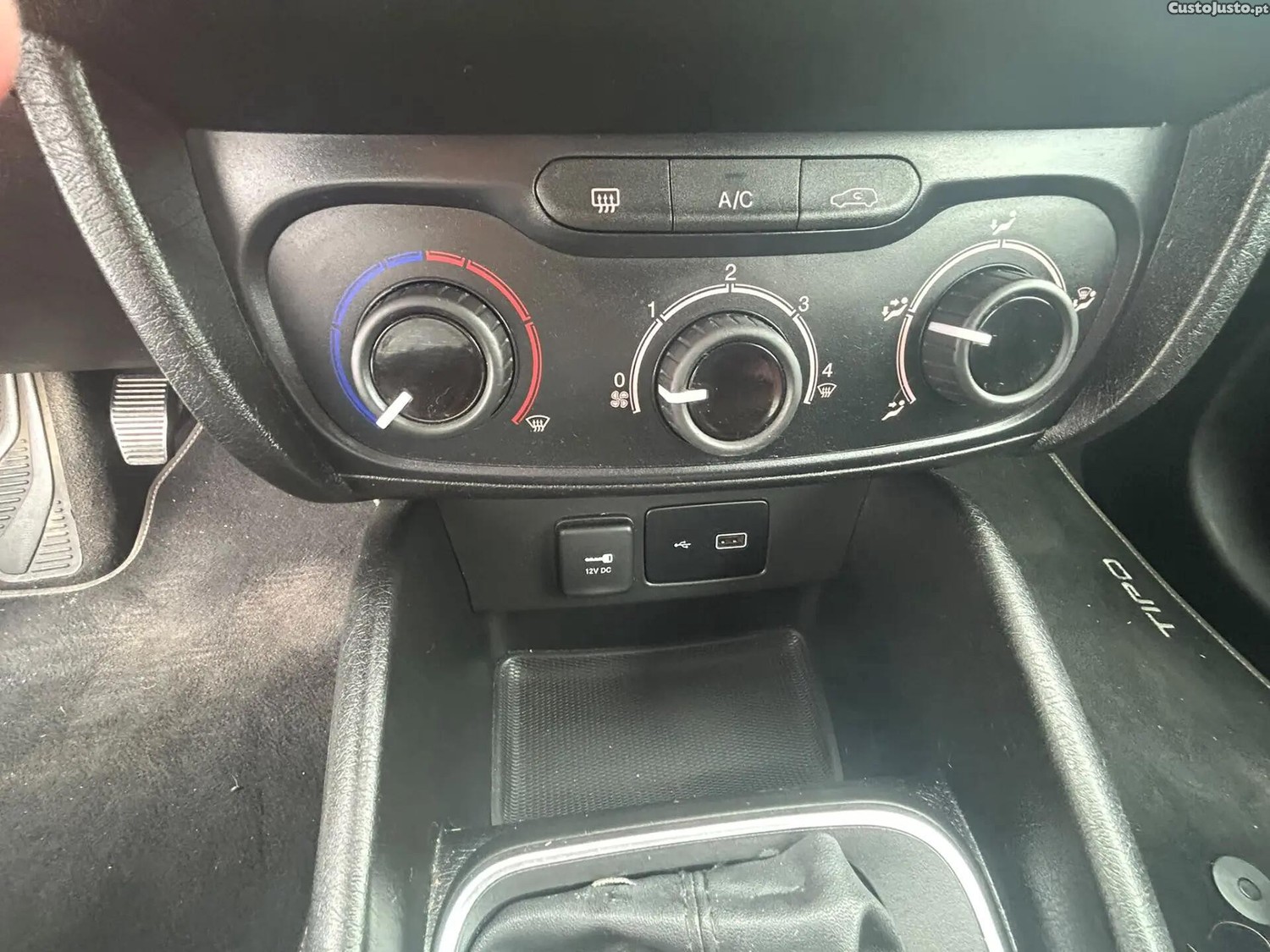 Fiat Tipo 1.3 MultiJet — fotografia 4