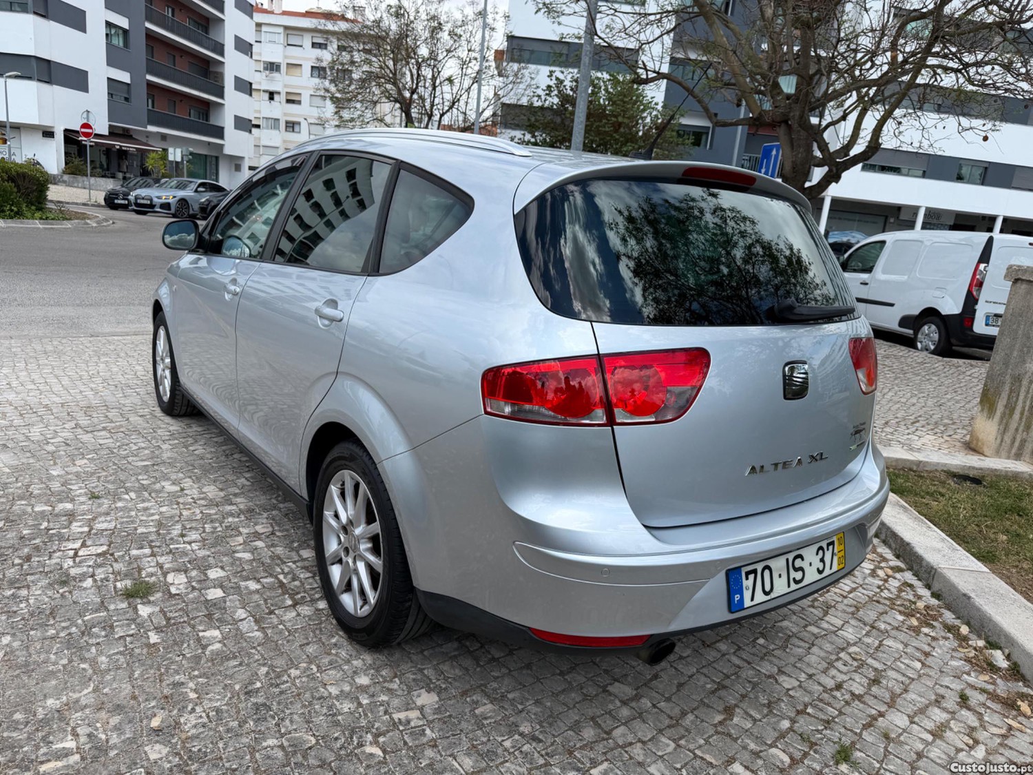 SEAT Altea LX1.6 TDI ECOMOTIVE STYLE — fotografia 3