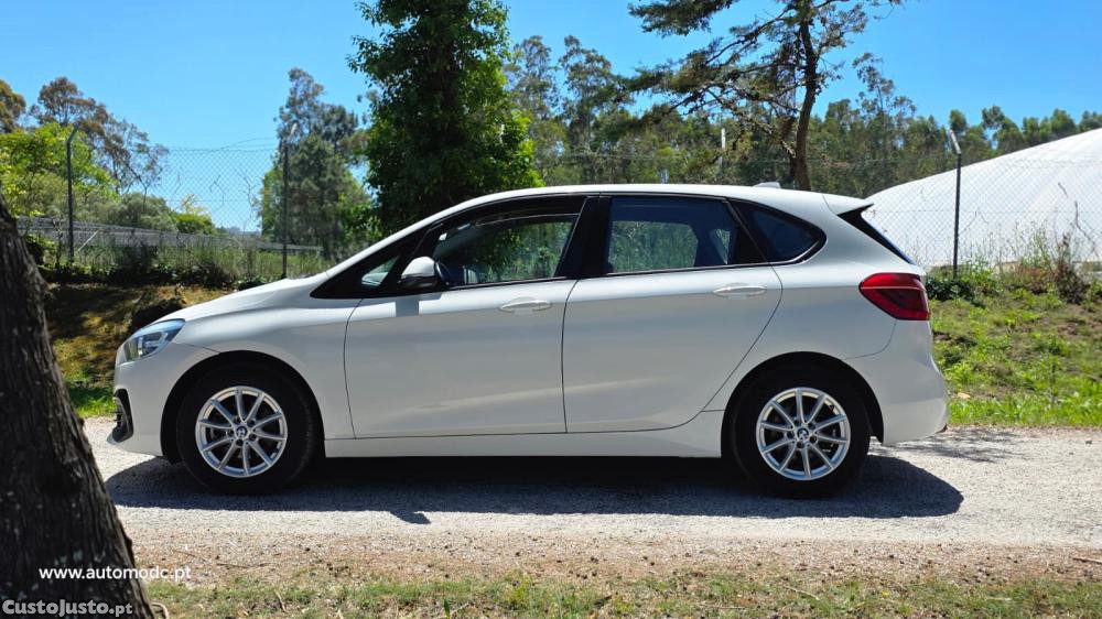 BMW 216 Active Tourer d Advantage — fotografia 4