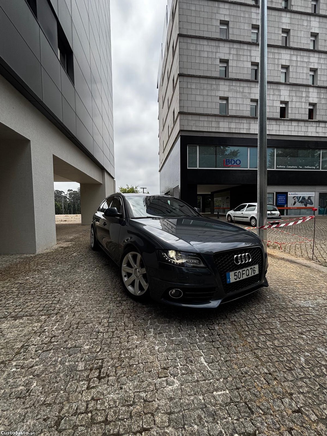 Audi A4 AVANT — fotografia 3
