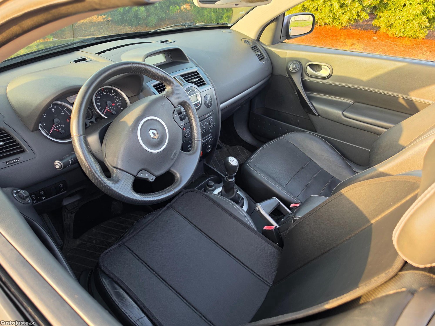 Renault Mégane 1.5Dci Luxe — fotografia 5