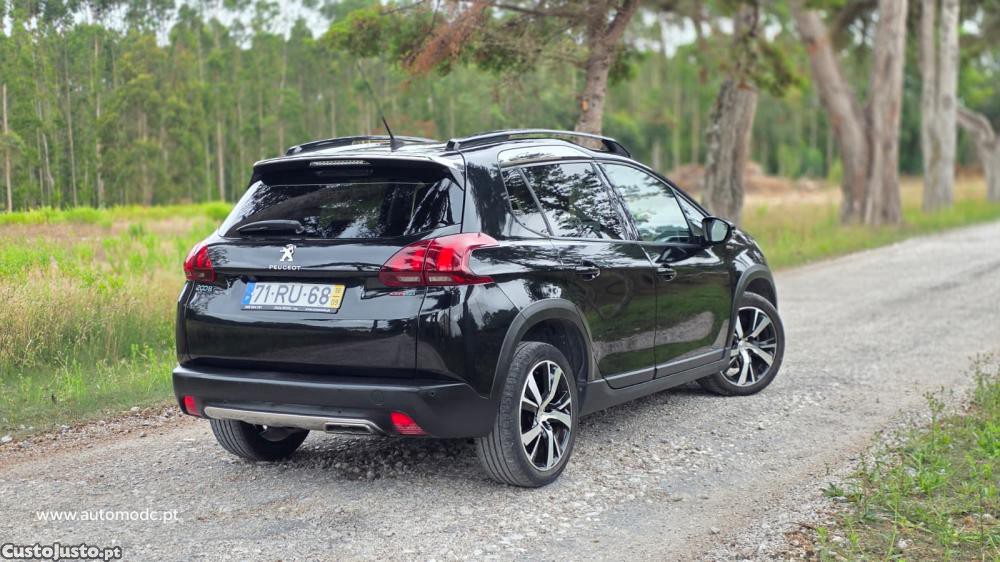 Peugeot 2008 1.6 BlueHDi GT Line — fotografia 16