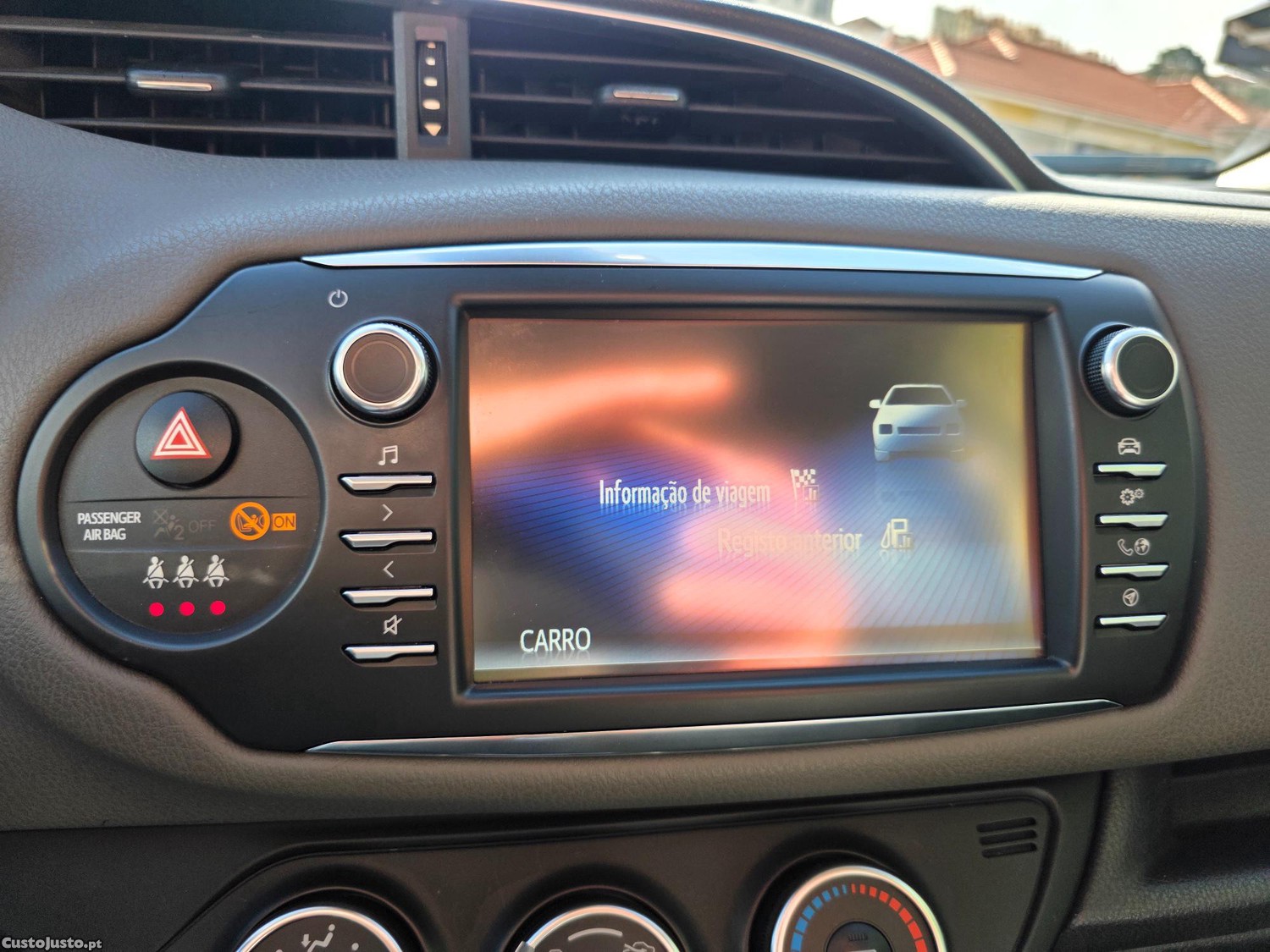 Toyota Yaris 1.0 VVT-I COMFORT 72CV — fotografia 14