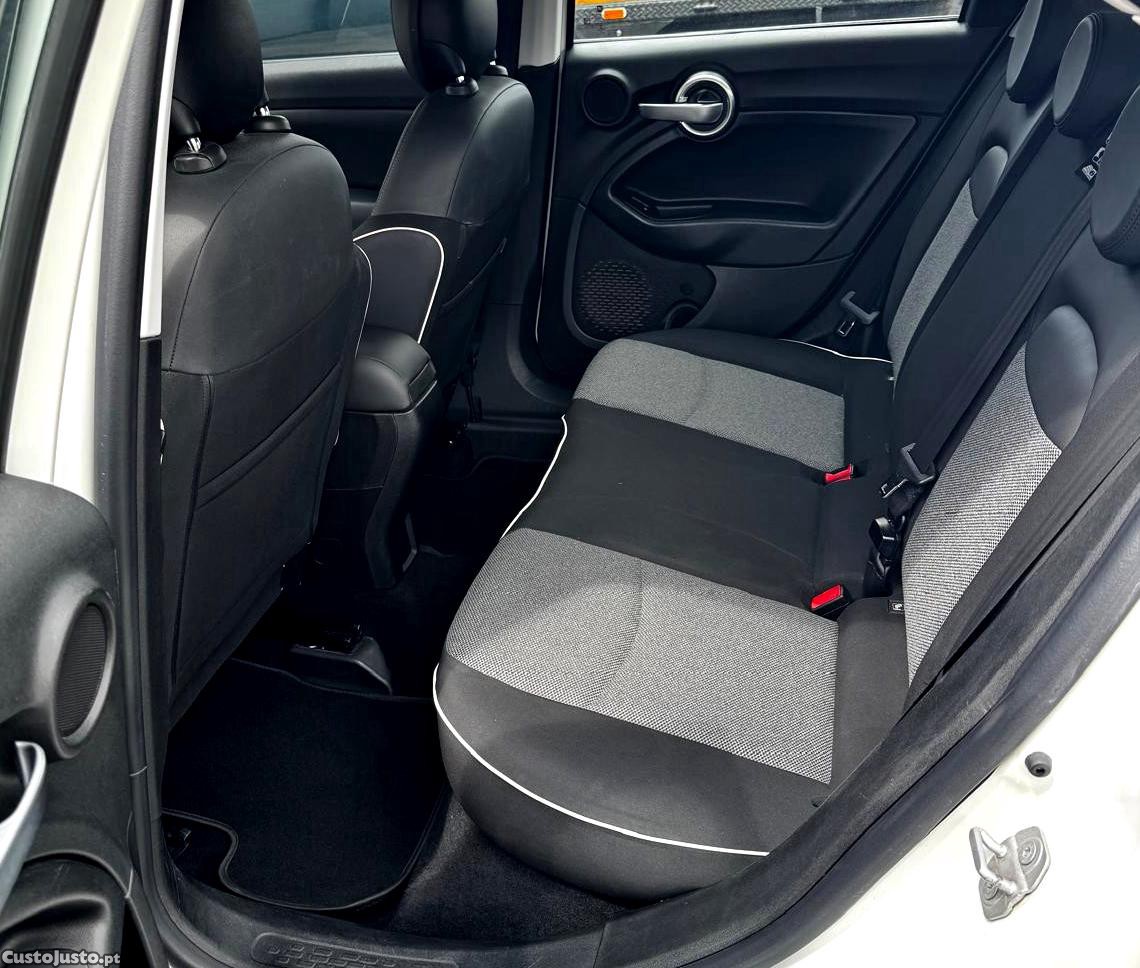 Fiat 500X 1.3 MJ Lounge S&S — fotografia 4