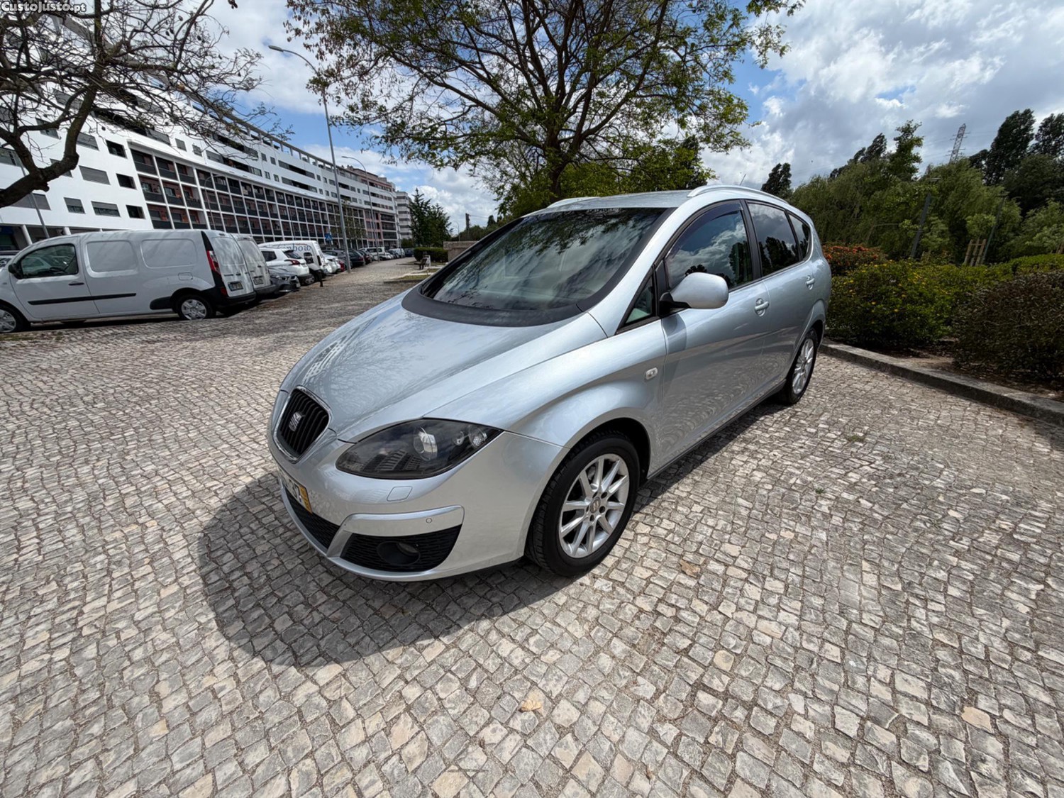 SEAT Altea LX1.6 TDI ECOMOTIVE STYLE — fotografia 14