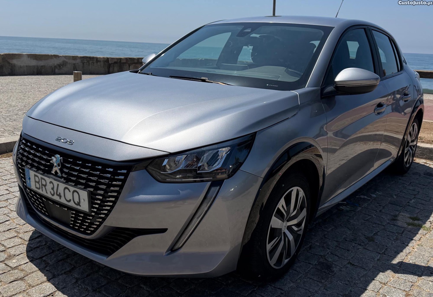 Peugeot e-208 51KWhActive Pack 136cv — fotografia 6