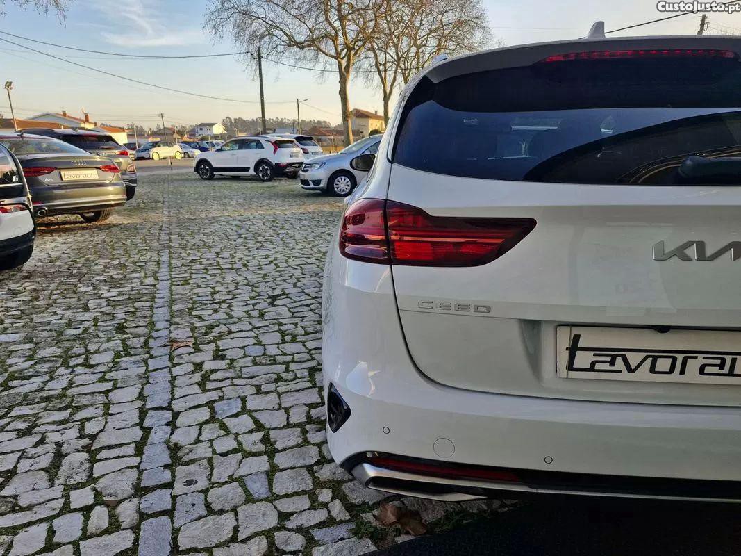 Kia Pregio 1.6 gdi phev drive 6dct — fotografia 4
