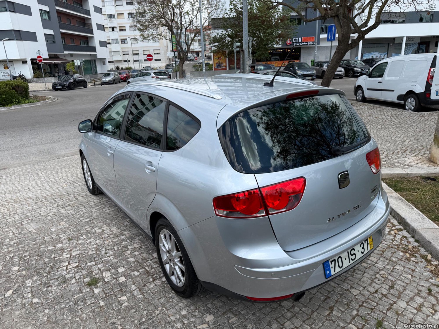 SEAT Altea LX1.6 TDI ECOMOTIVE STYLE — fotografia 15