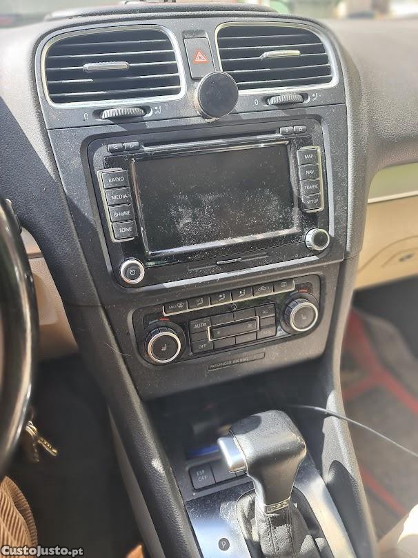 VW Golf versao 6 T S I - 10 — photo 4