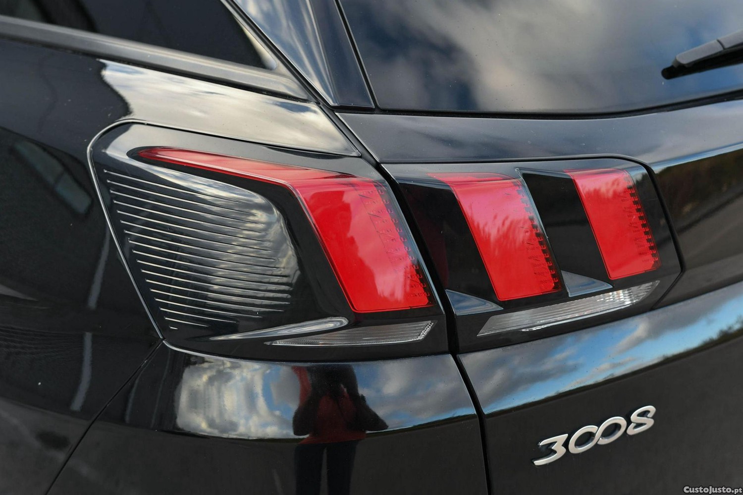 Peugeot 3008 1.5 BlueHDi Active — fotografia 13