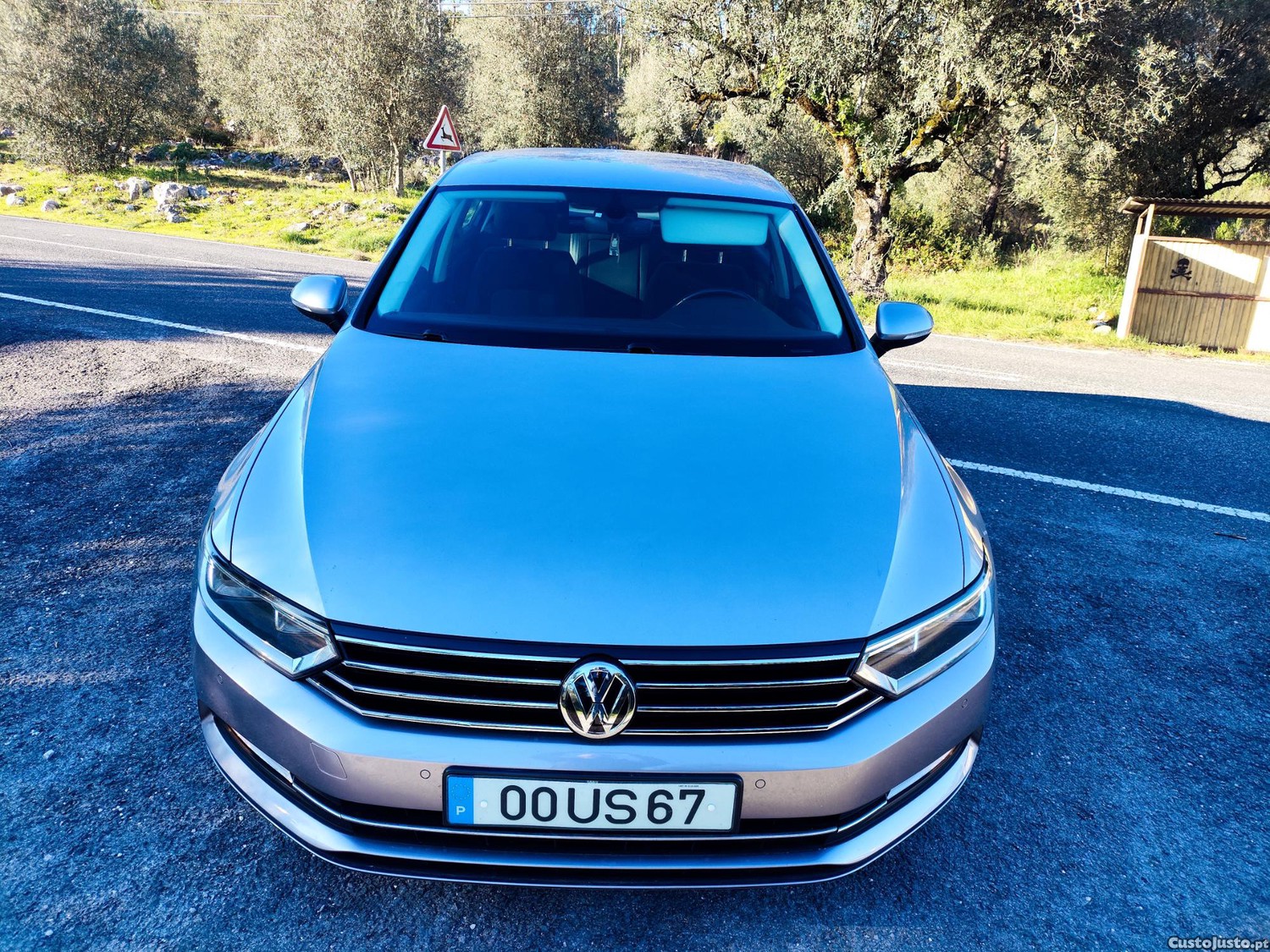 Volkswagen Passat 1.6 tdi CONFORTLINE DSG — fotografia 5