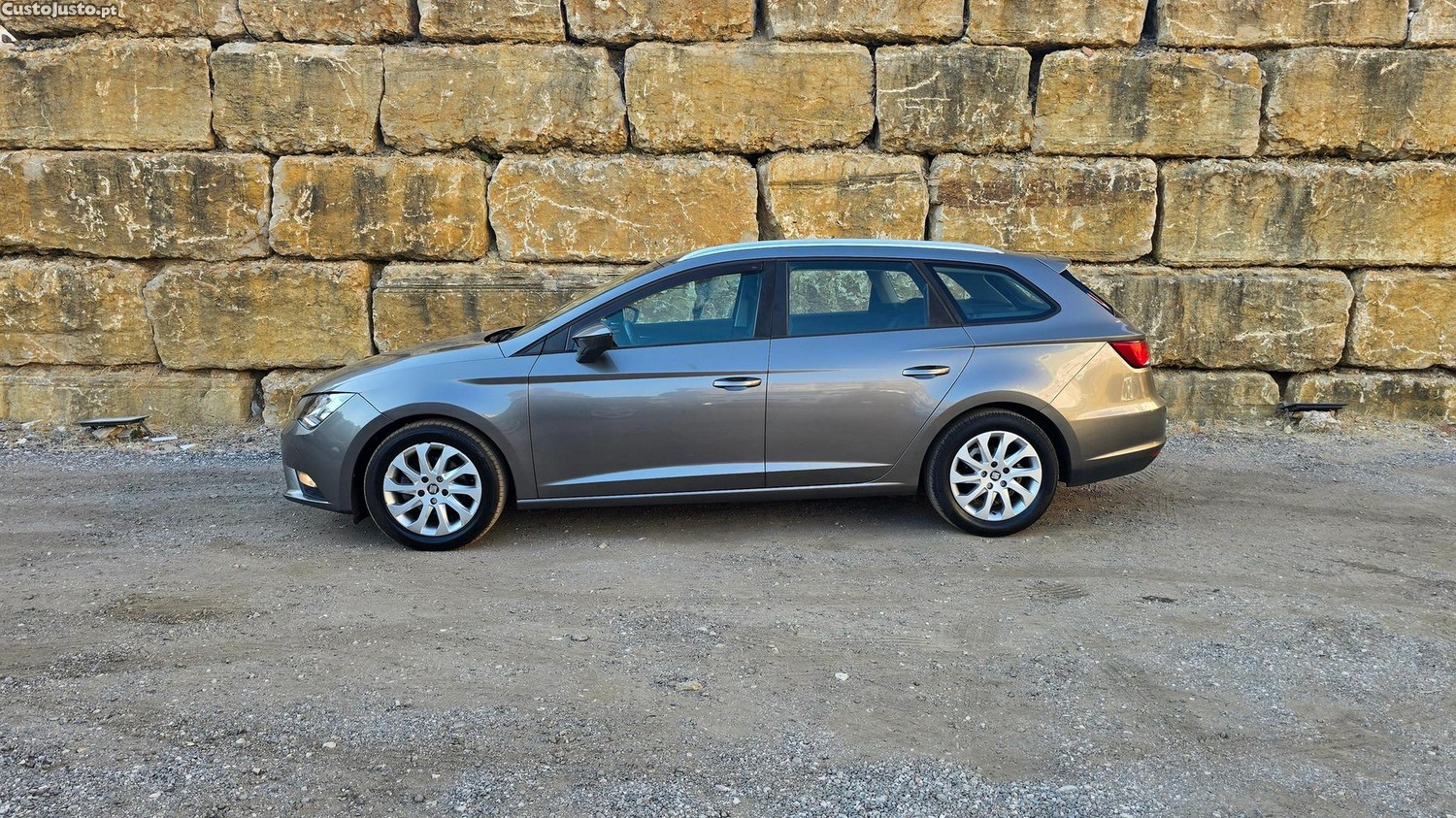 SEAT Leon 1.6 TDI Style — fotografia 28