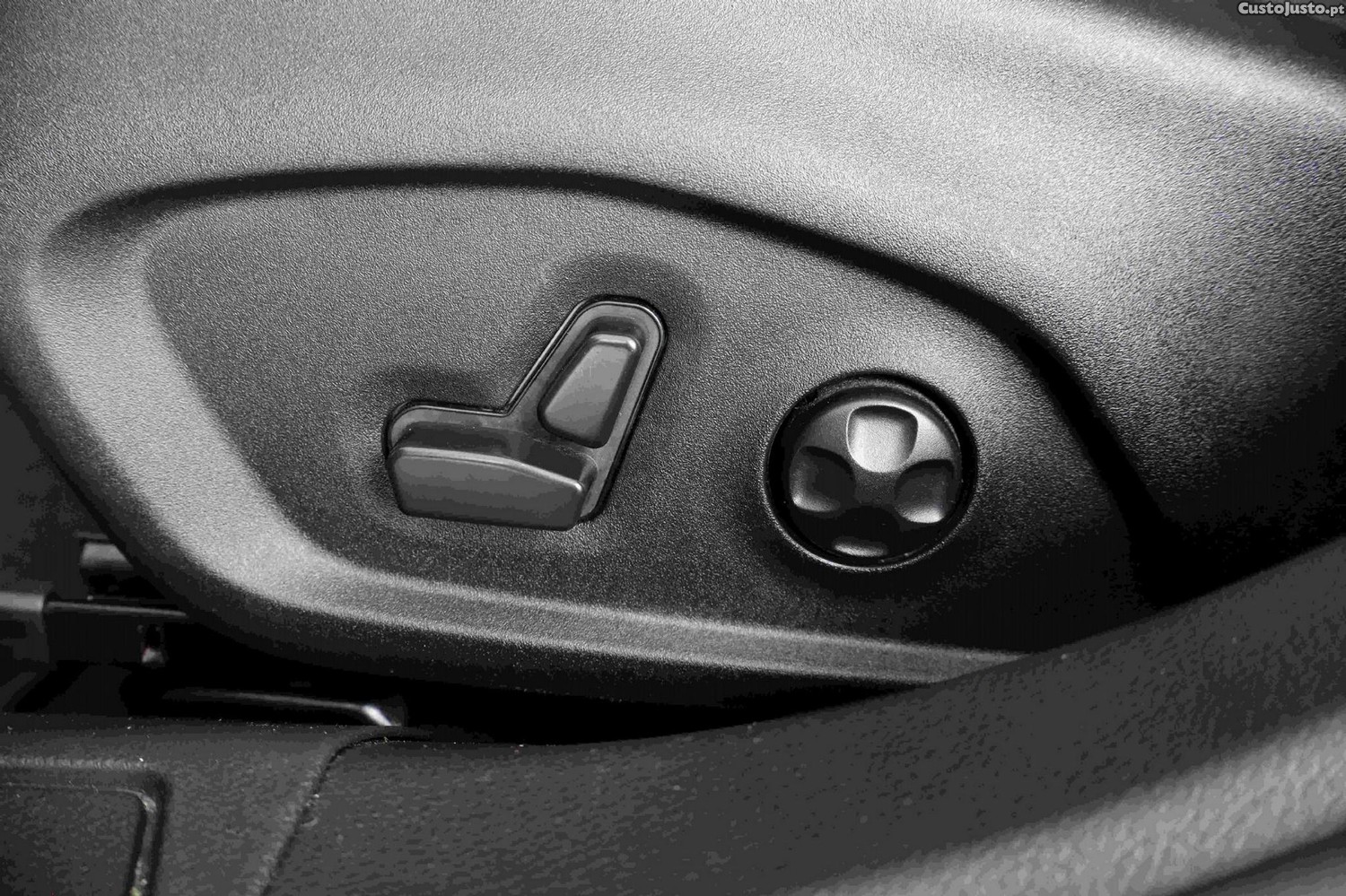Alfa Romeo Tonale 1.5 Hybrid Sprint — fotografia 12