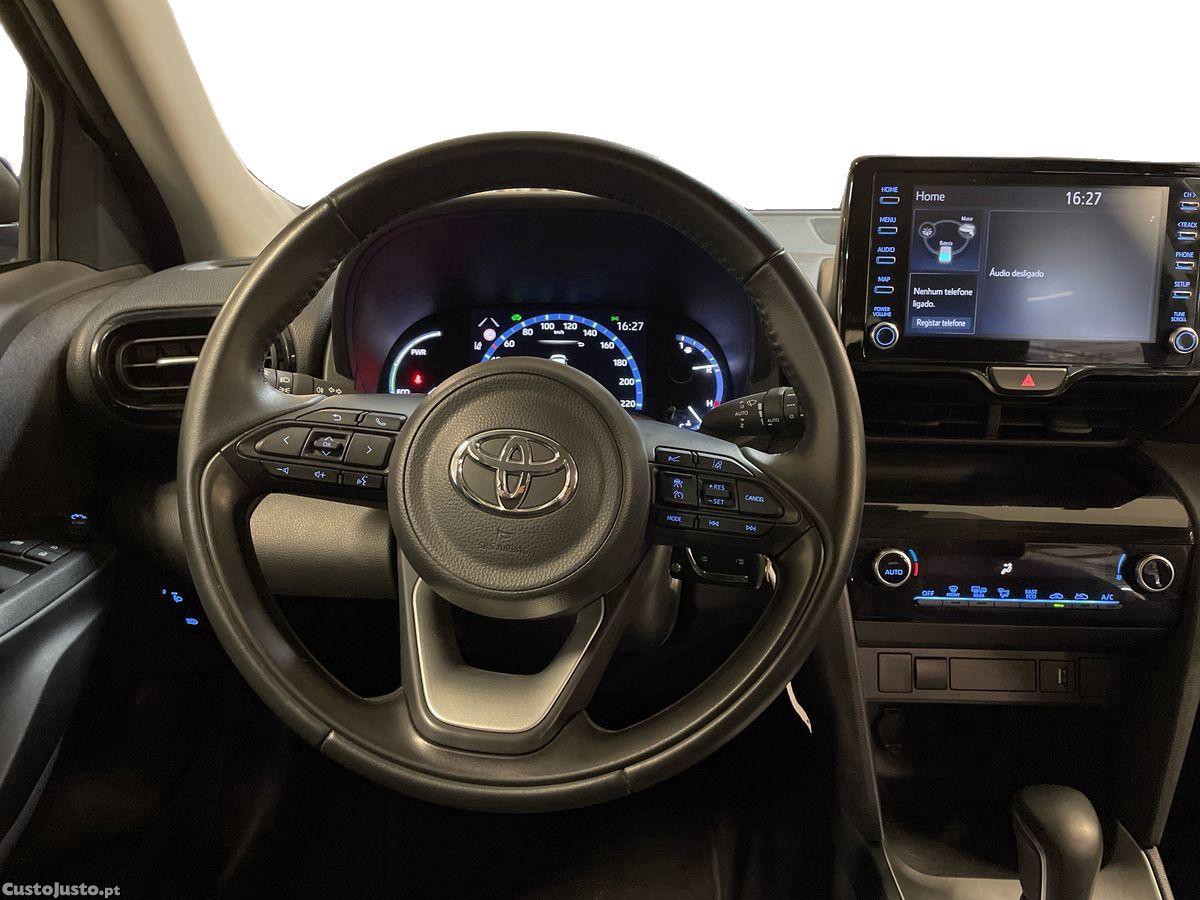 Toyota Yaris Cross 1.5 HDF Comfort Plus — fotografia 10