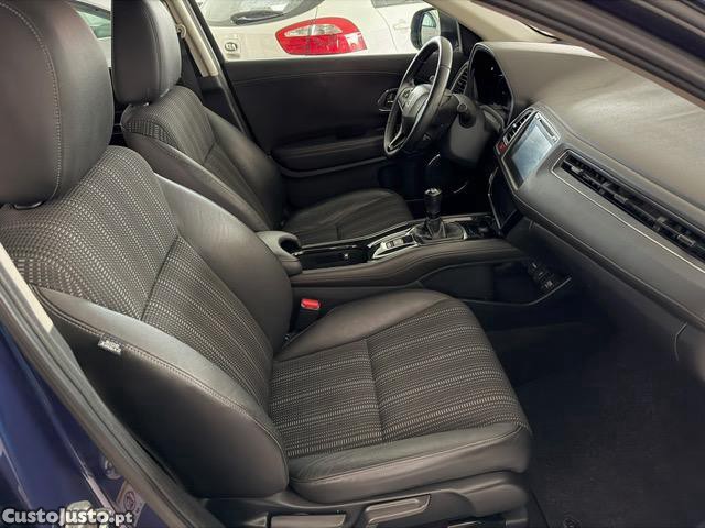 Honda HR-V 1.6 i-DTEC Executive — fotografia 5