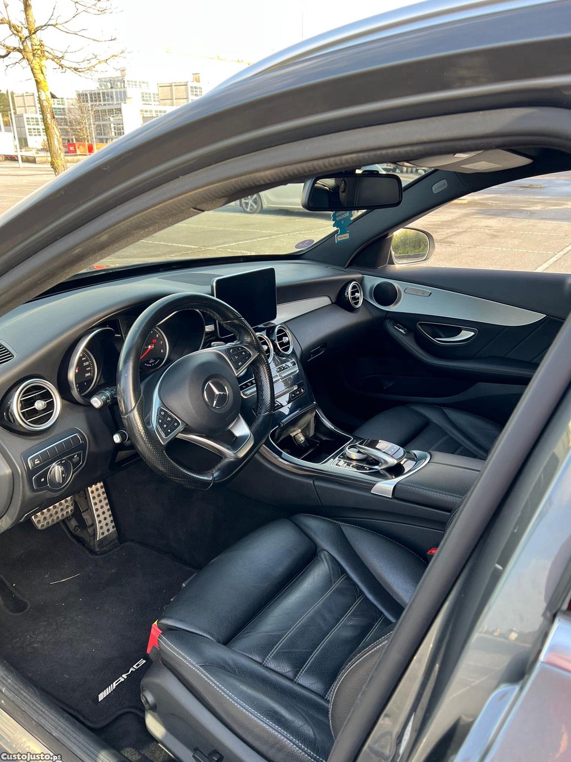 Mercedes-Benz C 350 C350e hybrid — fotografia 5