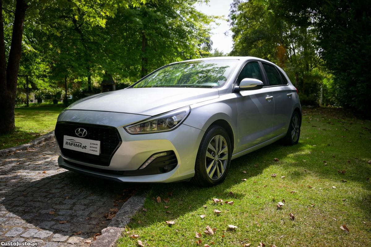 Hyundai i30 1.6 CRDi Style+Navi — fotografia 24