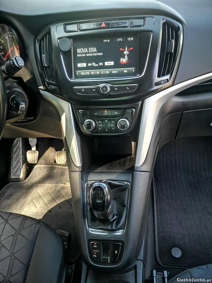 Opel Zafira 1.6 CDTi 136cv NACIONAL - 7 Lugares - GPS - "Camara Marcha trás" - c/ GARANTIA - "Classe 1" — fotografia 3