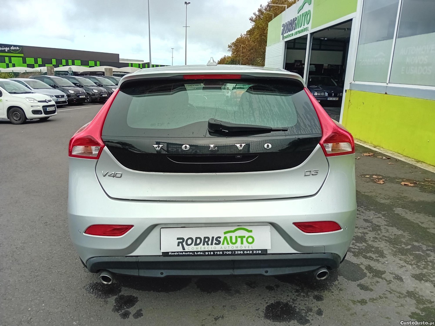 Volvo V40 2.0 D3 Momentum — fotografia 7