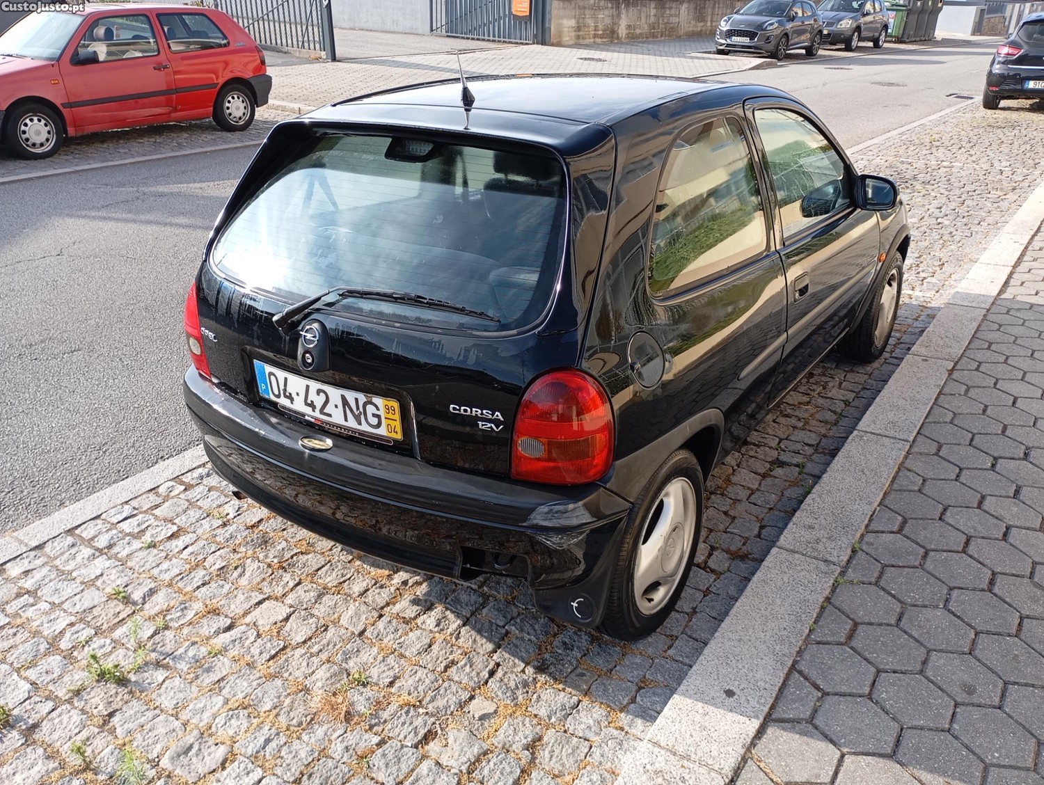 Opel Corsa 1.0 — fotografia 3
