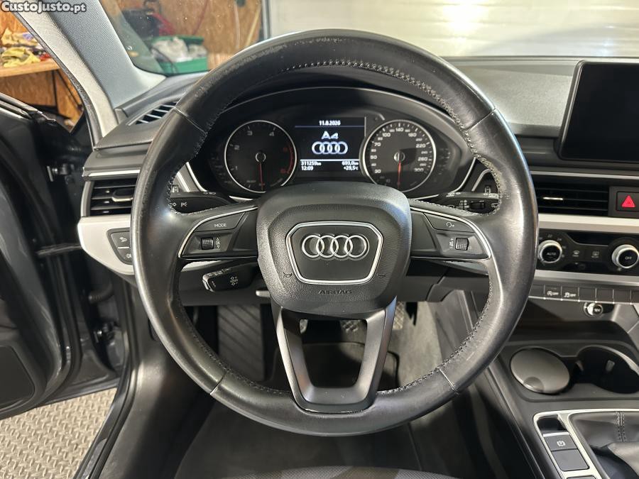 Audi A4 2.0 TDI Business Lin — fotografia 9