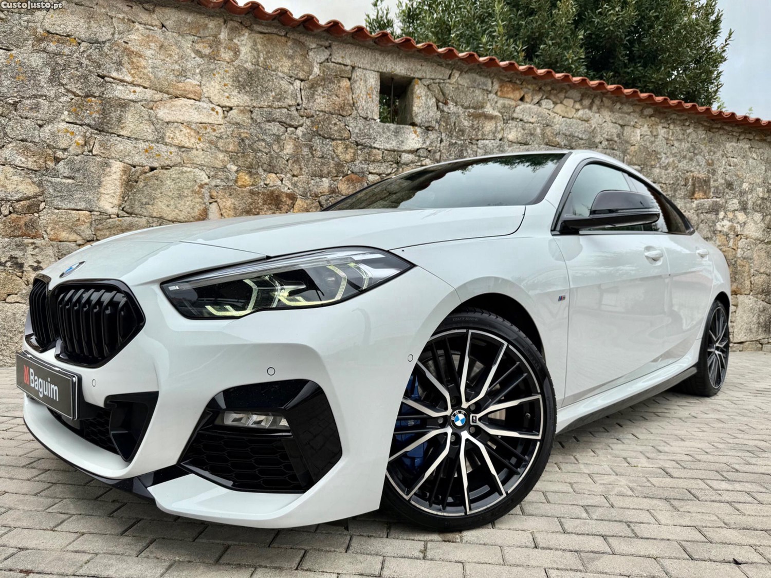 BMW 218 D Auto Pack M — fotografia 2