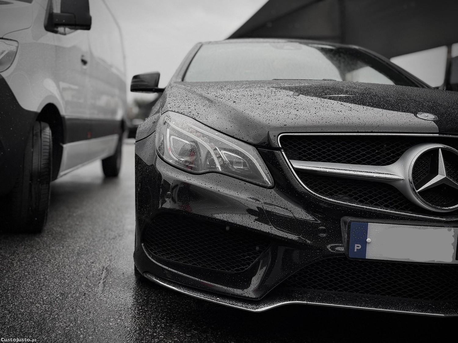 Mercedes-Benz E 250 Coupé — fotografia 6