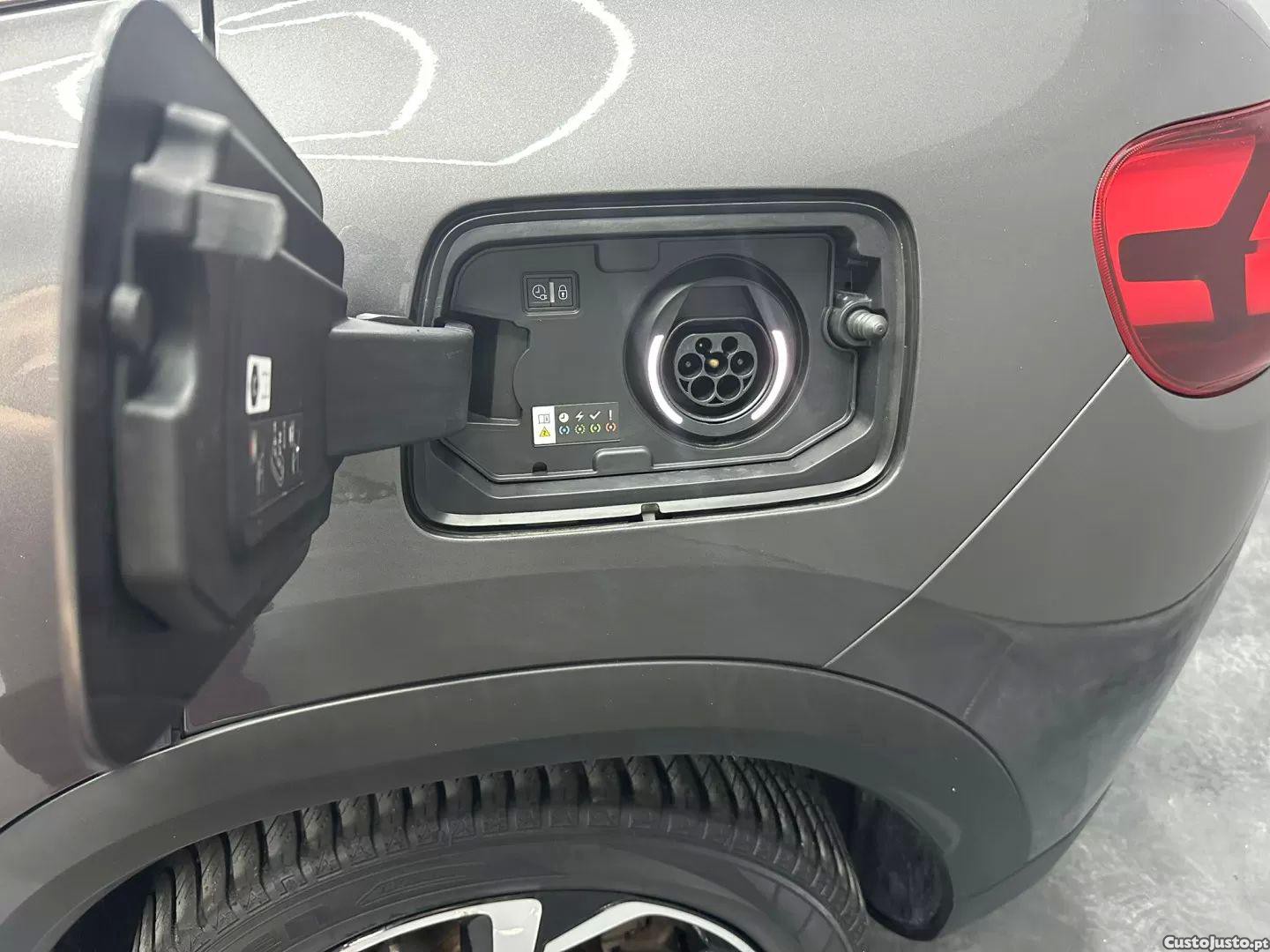 Citroën C4 1.6i plug-in — fotografia 6