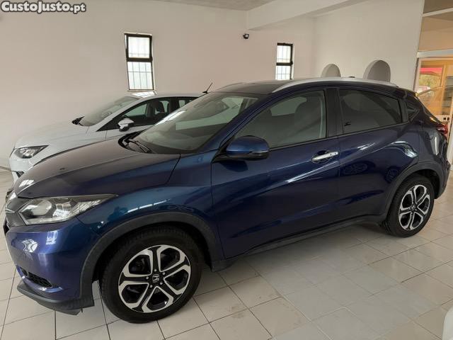 Honda HR-V 1.6 i-DTEC Executive — fotografia 16
