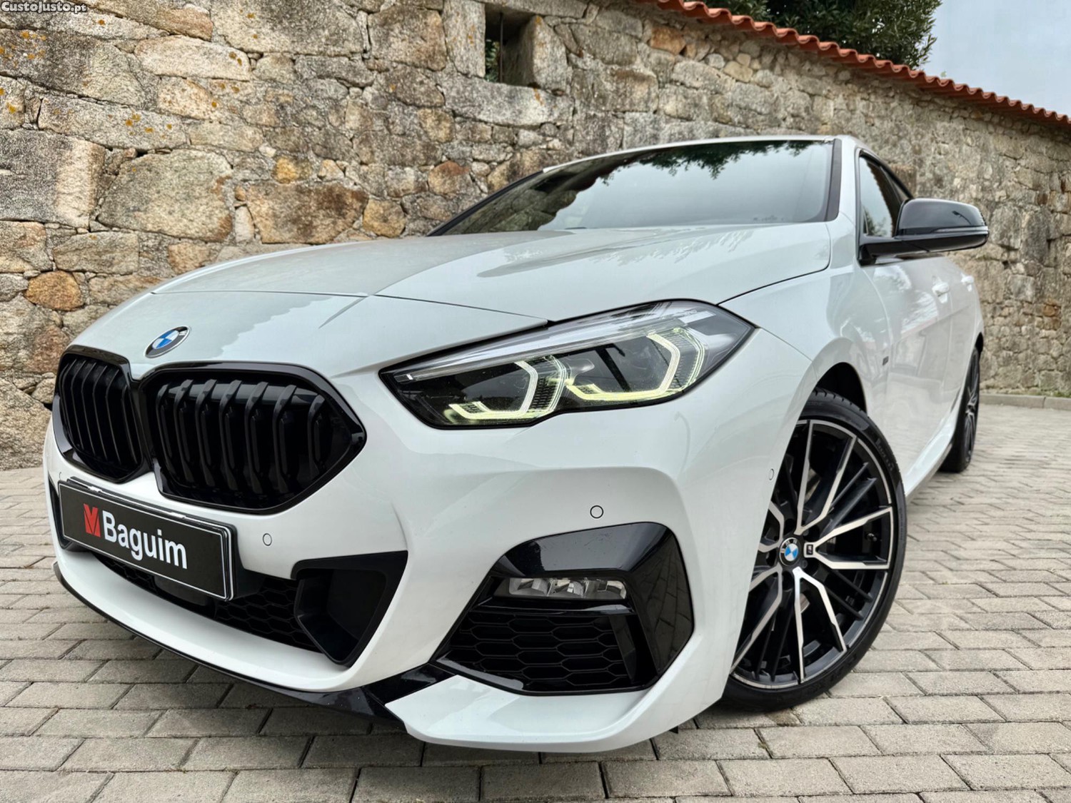 BMW 218 D Auto Pack M — fotografia 4