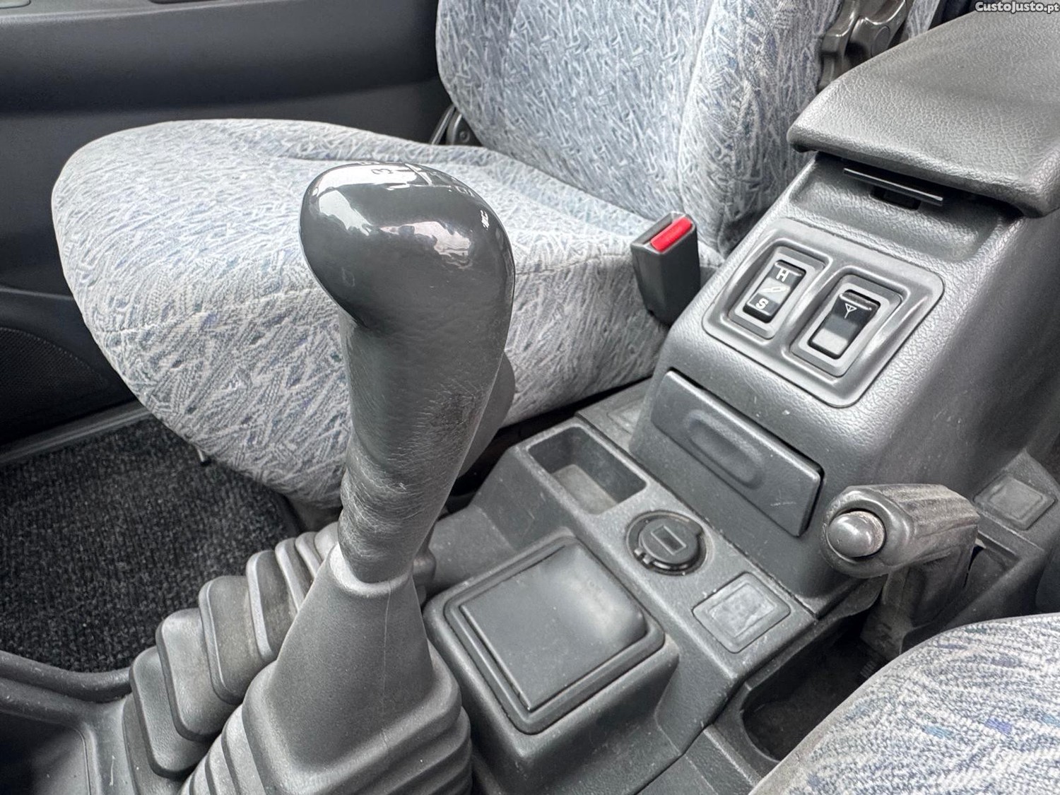 Mitsubishi Pajero 2.8 TD GLS — fotografia 10