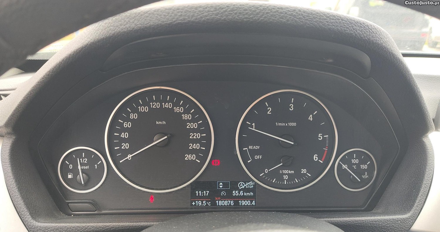 BMW 318 d Touring Advantage — fotografia 6