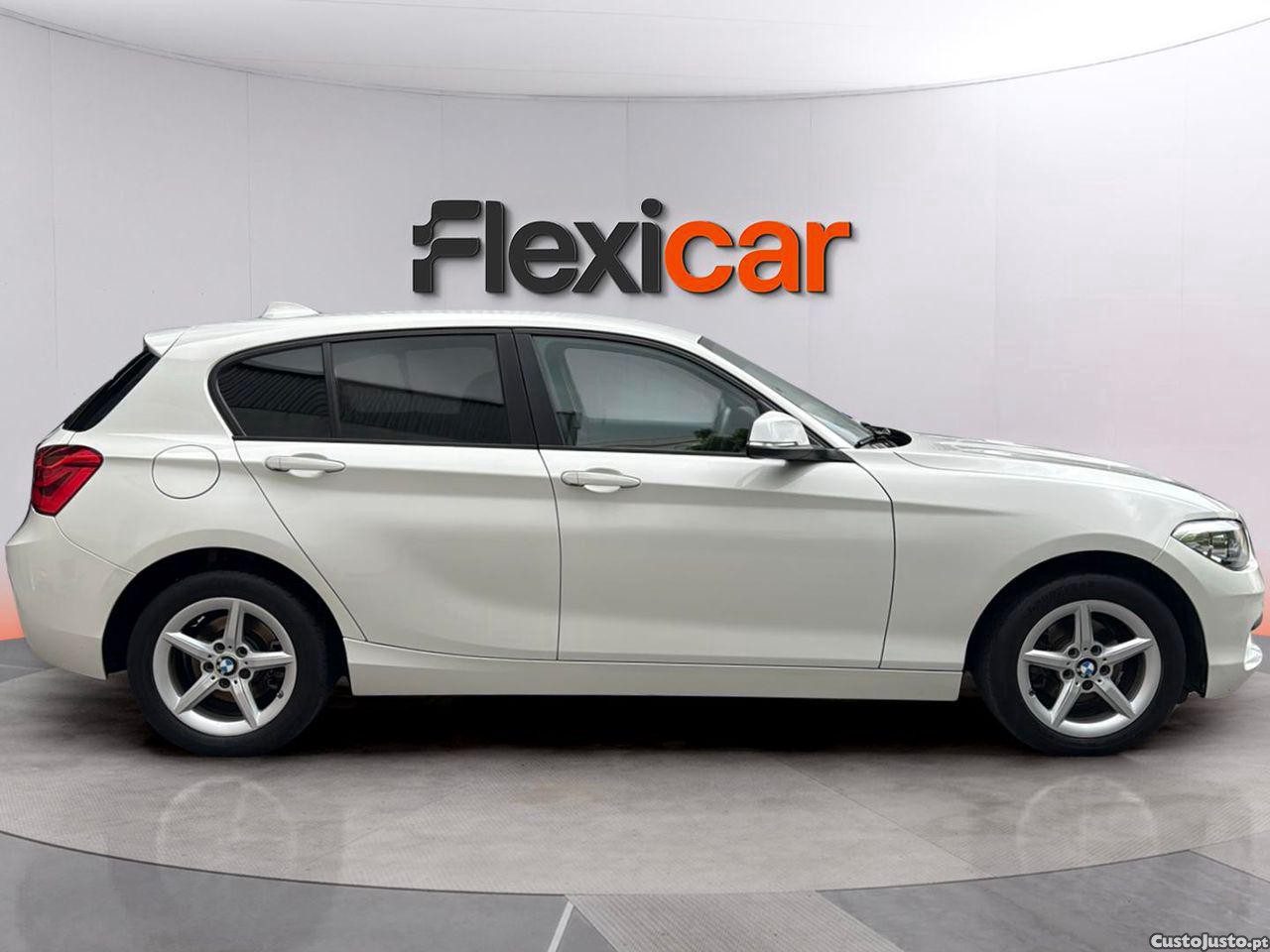BMW 116 d — fotografia 18