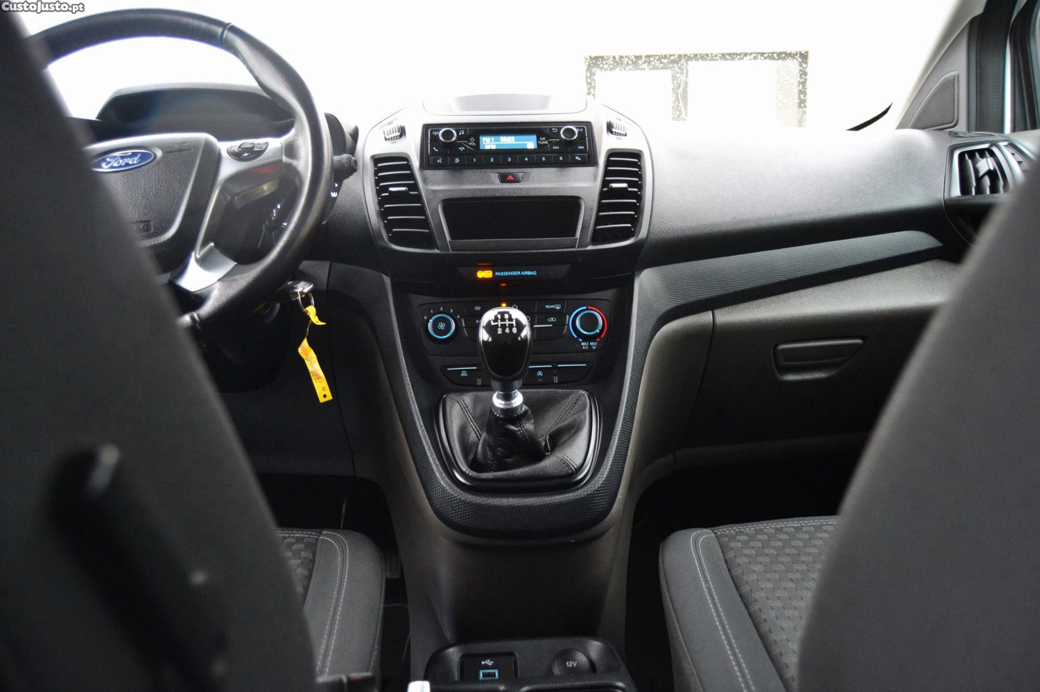 Ford Transit Connect Kombi TDCi 5 Lugares - IVA DEDUTÍVEL — fotografia 7