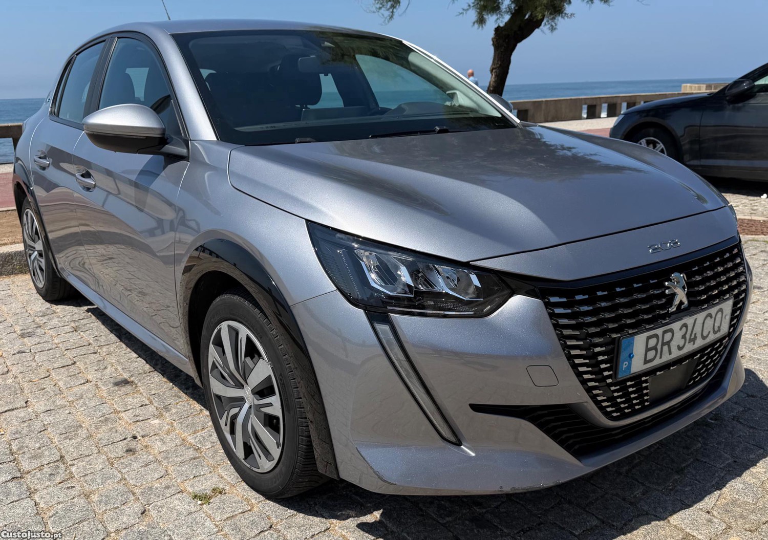 Peugeot e-208 51KWhActive Pack 136cv — fotografia 4