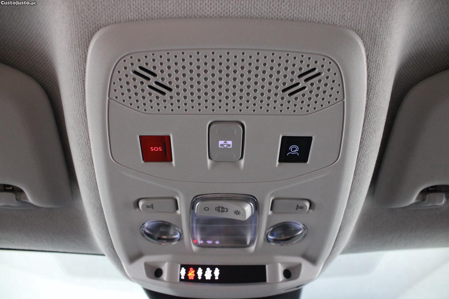 Citroën C4 X 1.2 PURETECH MAX (AUTO) — fotografia 24